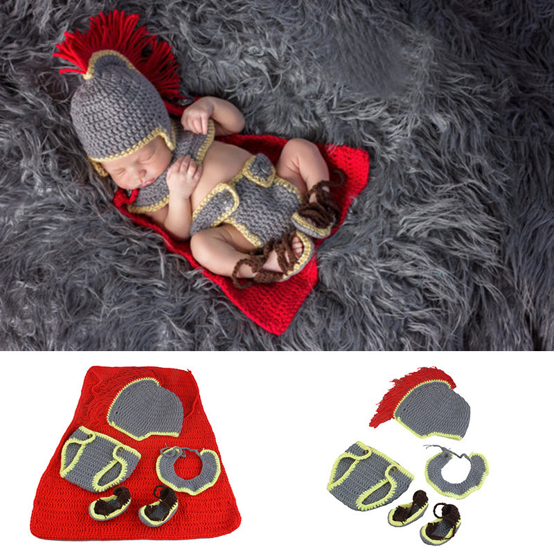 Baby Clothing For Boys - ملابس كروشيه مصنوعة يدويًا لحديثي الولادة